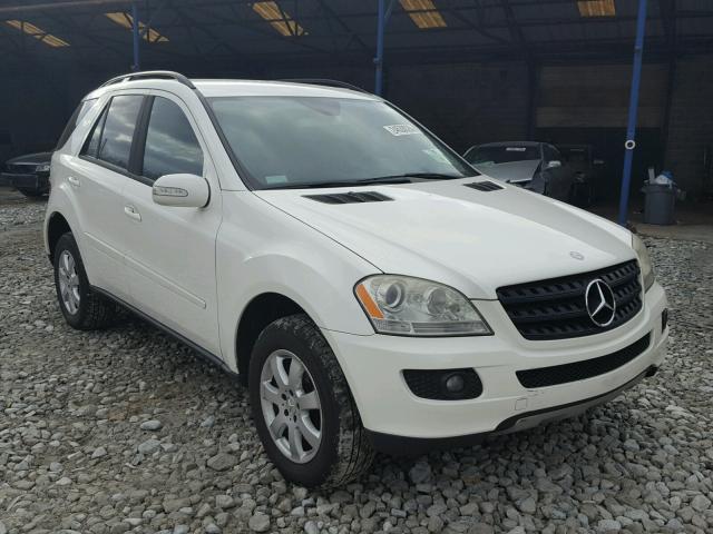 4JGBB86E06A098983 - 2006 MERCEDES-BENZ ML 350 WHITE photo 1