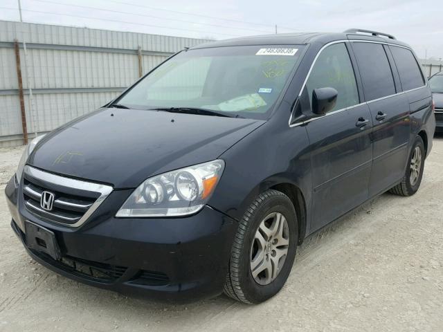 5FNRL38735B092182 - 2005 HONDA ODYSSEY EX BLACK photo 2