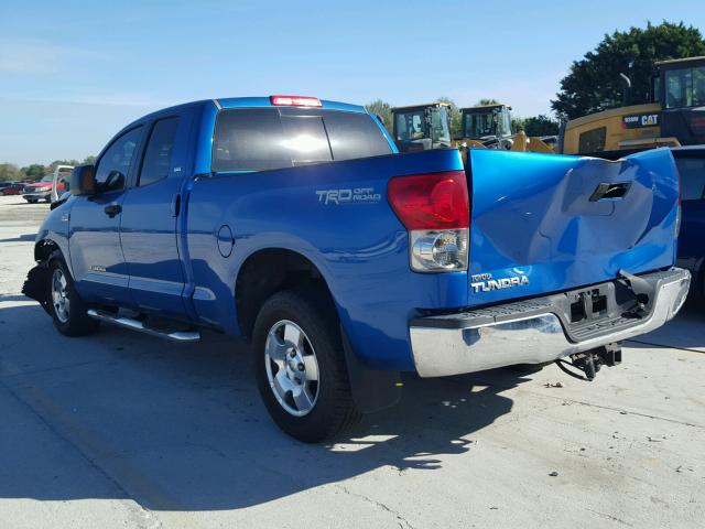 5TFRV54168X052101 - 2008 TOYOTA TUNDRA DOU BLUE photo 3