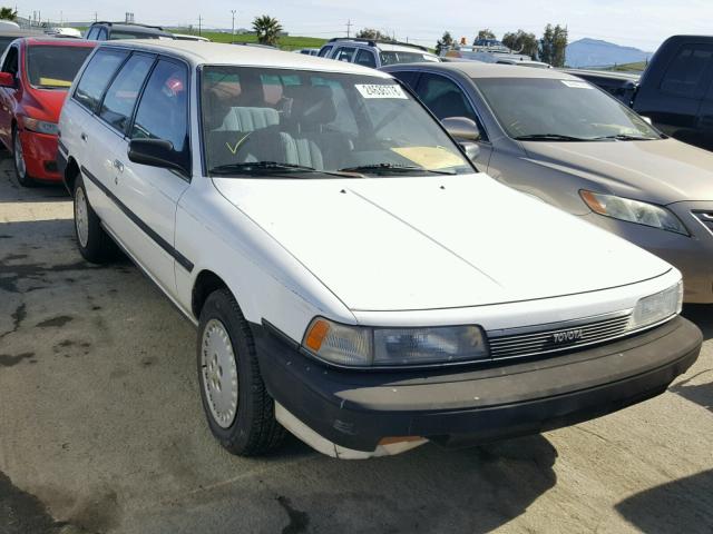 JT2SV21W3K0300426 - 1989 TOYOTA CAMRY DLX WHITE photo 1