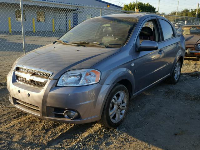 KL1TD56668B206912 - 2008 CHEVROLET AVEO BASE GRAY photo 2