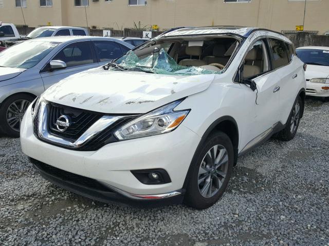 5N1AZ2MG0GN160658 - 2016 NISSAN MURANO S WHITE photo 2