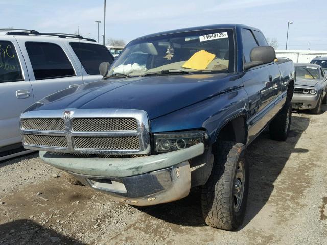 3B7HF12Y0WM242075 - 1998 DODGE RAM 1500 GREEN photo 2