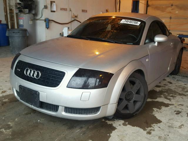 TRUUC28NXY1007649 - 2000 AUDI TT QUATTRO SILVER photo 2