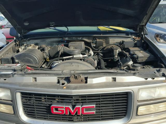 1GKEK13RXXJ778119 - 1999 GMC DENALI SILVER photo 7