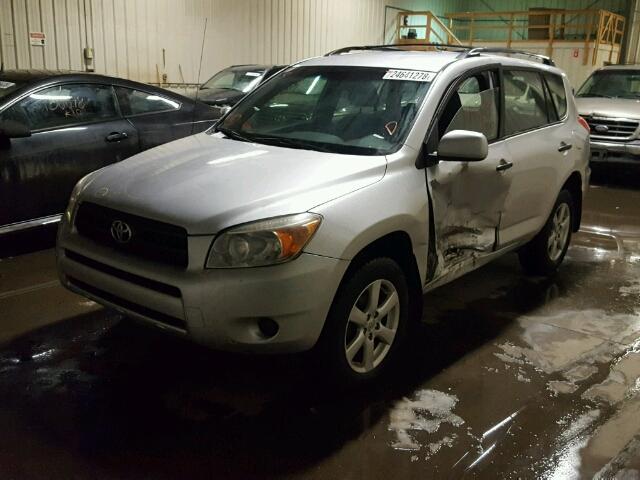 JTMBD33V066001113 - 2006 TOYOTA RAV4 SILVER photo 2