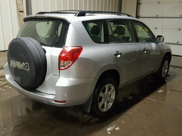 JTMBD33V066001113 - 2006 TOYOTA RAV4 SILVER photo 4