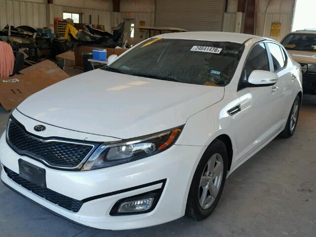 KNAGM4A73F5647684 - 2015 KIA OPTIMA LX WHITE photo 2