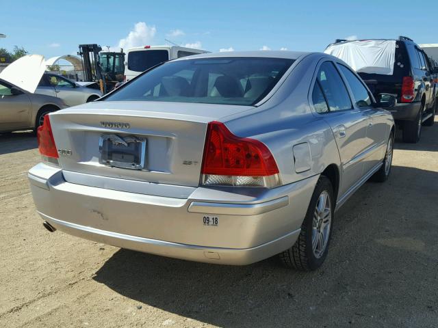 YV1RS592982685970 - 2008 VOLVO S60 2.5T SILVER photo 4