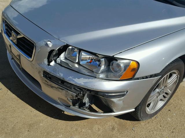 YV1RS592982685970 - 2008 VOLVO S60 2.5T SILVER photo 9