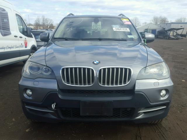 5UXFF03569LJ97119 - 2009 BMW X5 XDRIVE3 GRAY photo 9