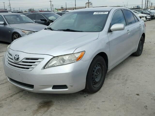 4T4BE46K88R041072 - 2008 TOYOTA CAMRY CE SILVER photo 2