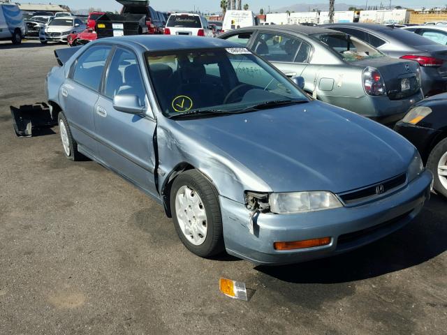 1HGCD5636TA298537 - 1996 HONDA ACCORD LX GREEN photo 1