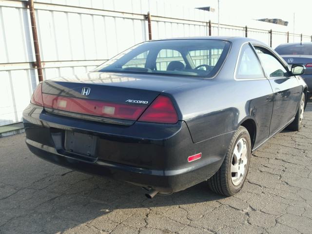 1HGCG327XYA002141 - 2000 HONDA ACCORD EX BLACK photo 4