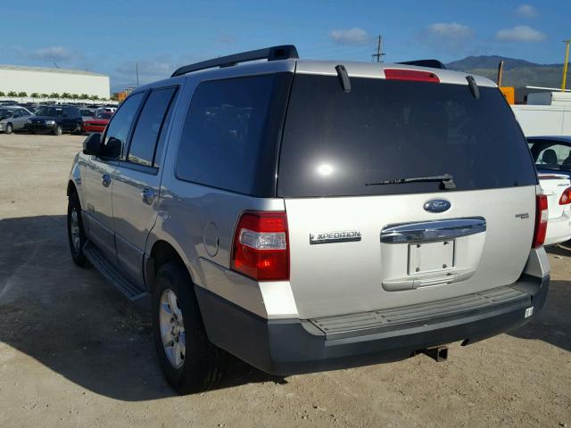 1FMFU16557LA36701 - 2007 FORD EXPEDITION SILVER photo 3