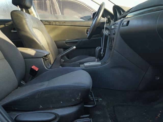 JM1BK12F551308292 - 2005 MAZDA 3 I GRAY photo 5