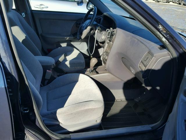 KMHDN46D75U073818 - 2005 HYUNDAI ELANTRA GL BLUE photo 5