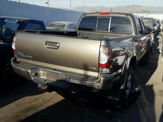 3TMMU4FN2DM057755 - 2013 TOYOTA TACOMA DOU GRAY photo 4