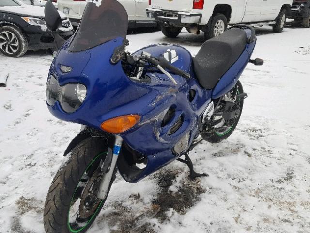 JS1GN79A232101712 - 2003 SUZUKI GSX600 F BLUE photo 2