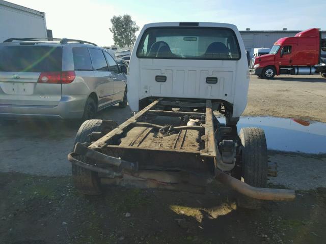 1FDXF46PX7EA14862 - 2007 FORD F450 SUPER WHITE photo 6