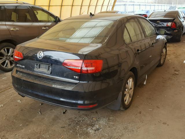 3VWD17AJ4FM300402 - 2015 VOLKSWAGEN JETTA SE BLACK photo 4