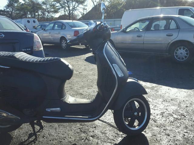 ZAPM459L4D5801683 - 2013 VESPA GTS 300 SU BLACK photo 5