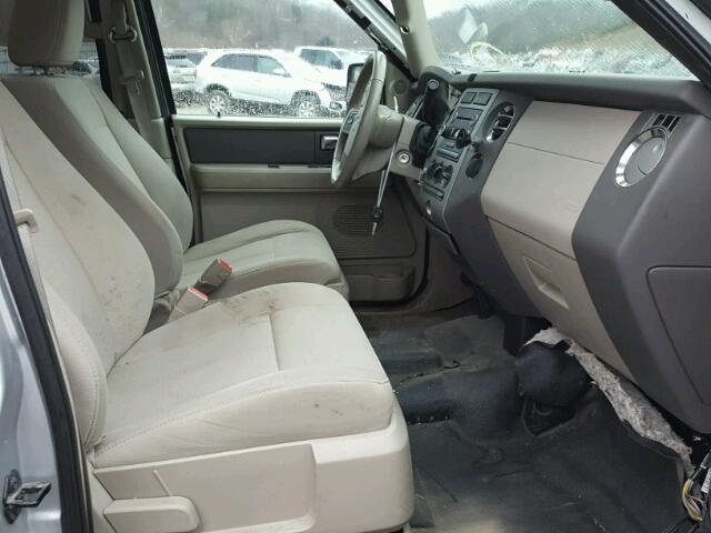 1FMJU1G59CEF57251 - 2012 FORD EXPEDITION SILVER photo 5