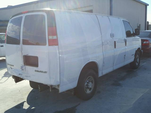 1GCGG25V251188855 - 2005 CHEVROLET EXPRESS G2 WHITE photo 4