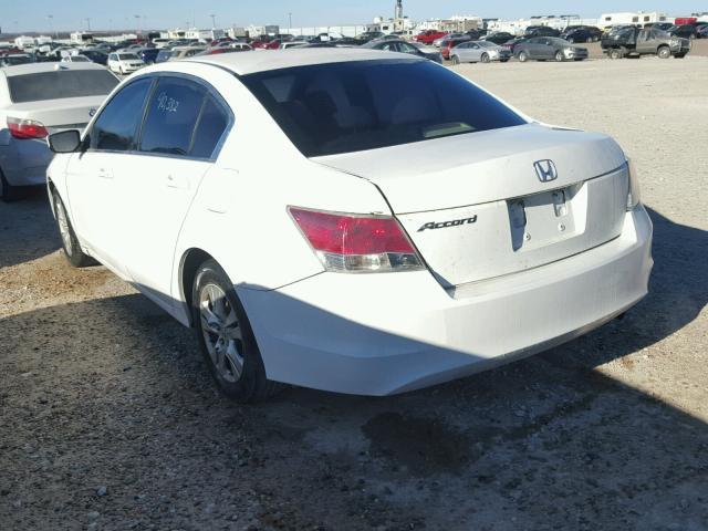 1HGCP26479A003629 - 2009 HONDA ACCORD LXP WHITE photo 3