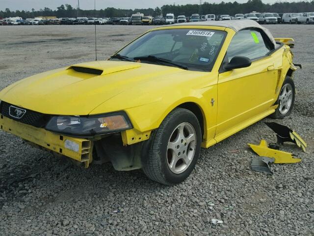 1FAFP44412F178483 - 2002 FORD MUSTANG YELLOW photo 2