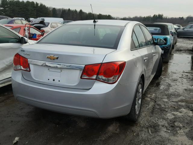 1G1PA5SG6D7327298 - 2013 CHEVROLET CRUZE LS SILVER photo 4