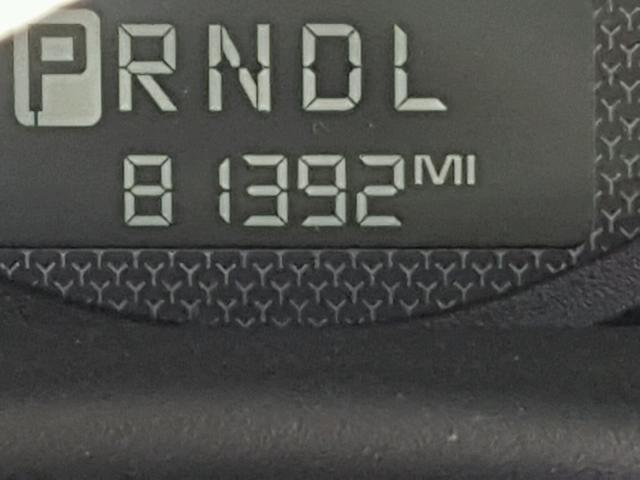 1G1ZT54834F229084 - 2004 CHEVROLET MALIBU LS BLACK photo 8