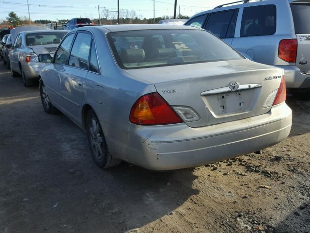 4T1BF28B51U187332 - 2001 TOYOTA AVALON XL SILVER photo 3