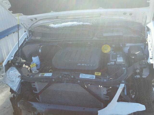 2C4RDGCG8HR814962 - 2017 DODGE GRAND CARA WHITE photo 7