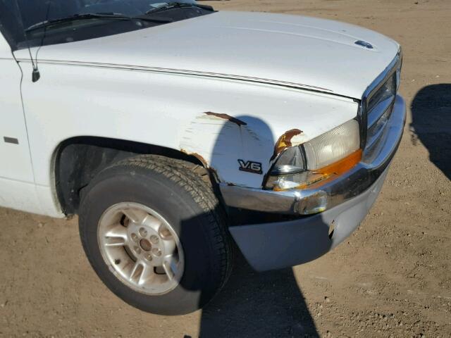 1B7GL22X3YS754215 - 2000 DODGE DAKOTA WHITE photo 9