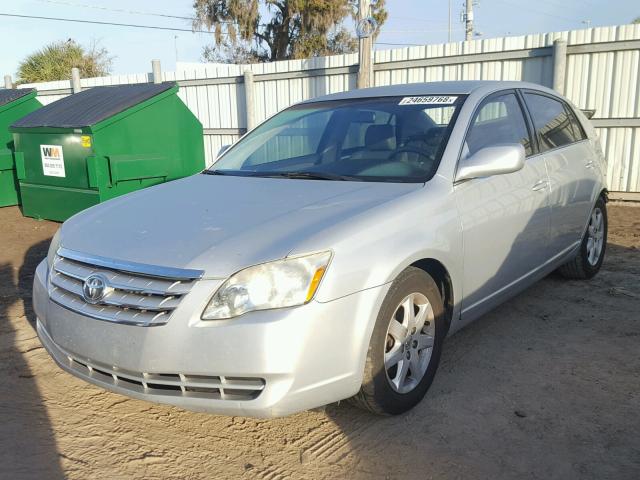 4T1BK36B67U188759 - 2007 TOYOTA AVALON XL SILVER photo 2