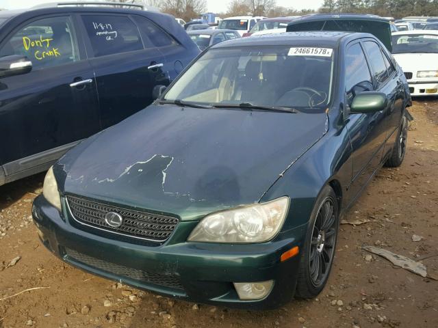 JTHBD182810019646 - 2001 LEXUS IS 300 GREEN photo 2