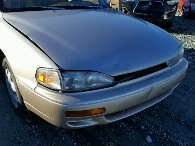 4T1BG12K6TU770852 - 1996 TOYOTA CAMRY DX GRAY photo 9