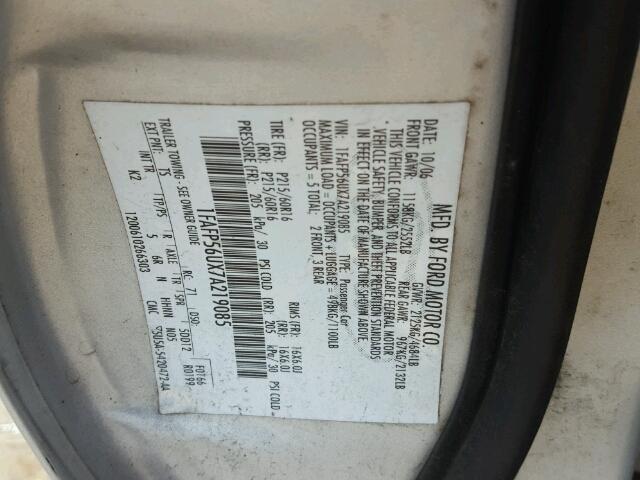 1FAFP56UX7A219085 - 2007 FORD TAURUS SEL GRAY photo 10