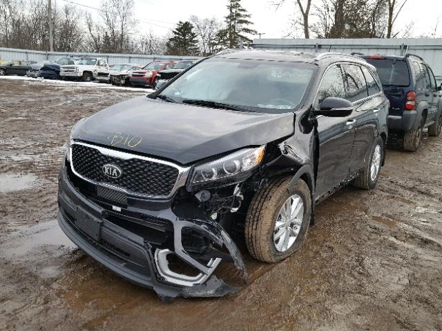 5XYPGDA39HG264589 - 2017 KIA SORENTO LX BLACK photo 2