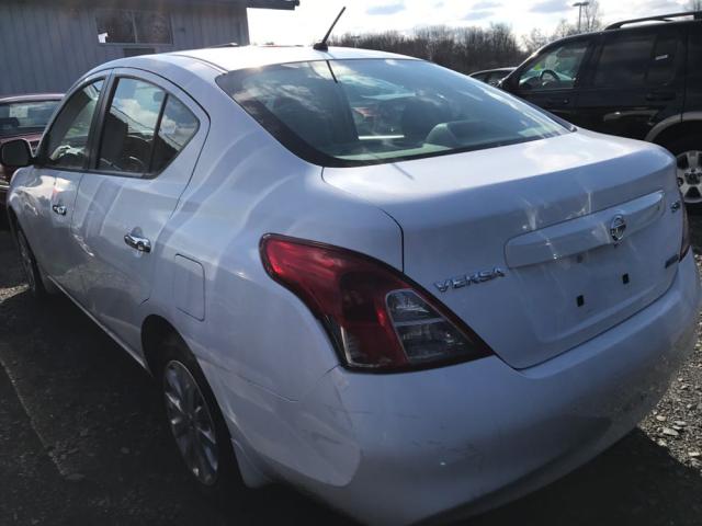 3N1CN7APXCL854135 - 2012 NISSAN VERSA S WHITE photo 3