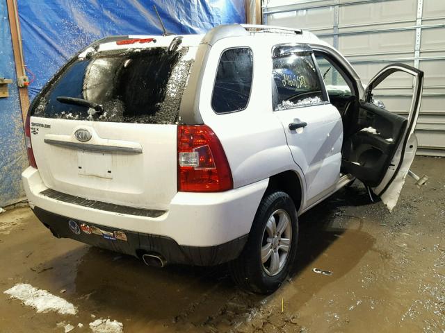 KNDKG3A49A7692226 - 2010 KIA SPORTAGE L WHITE photo 4