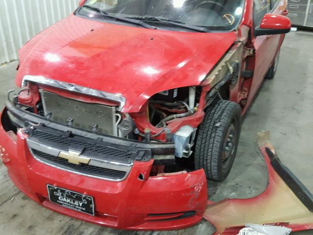 KL1TD56E89B326624 - 2009 CHEVROLET AVEO LS RED photo 9