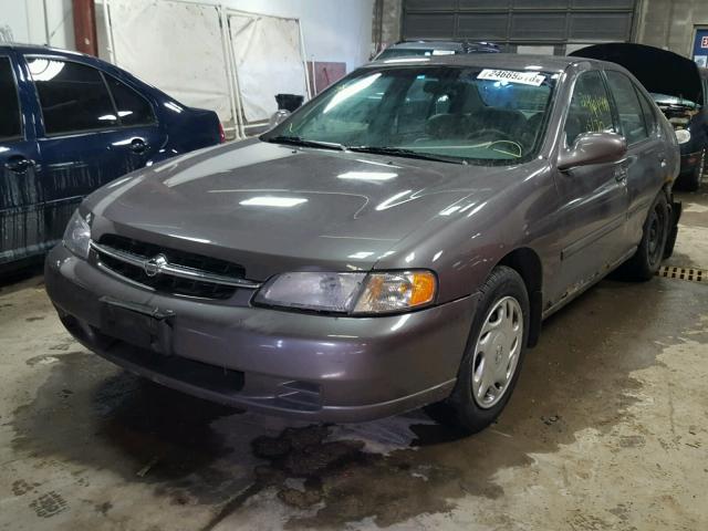 1N4DL01D6WC131666 - 1998 NISSAN ALTIMA XE GRAY photo 2