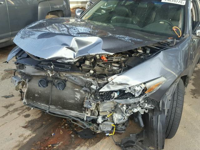 1HGCS21818A004041 - 2008 HONDA ACCORD EXL SILVER photo 9