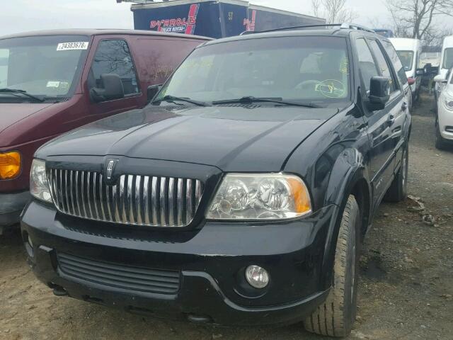 5LMFU28R34LJ26508 - 2004 LINCOLN NAVIGATOR BLACK photo 2