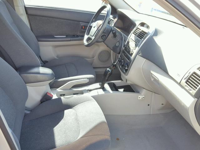 KNAFE161965273495 - 2006 KIA SPECTRA5 SILVER photo 5