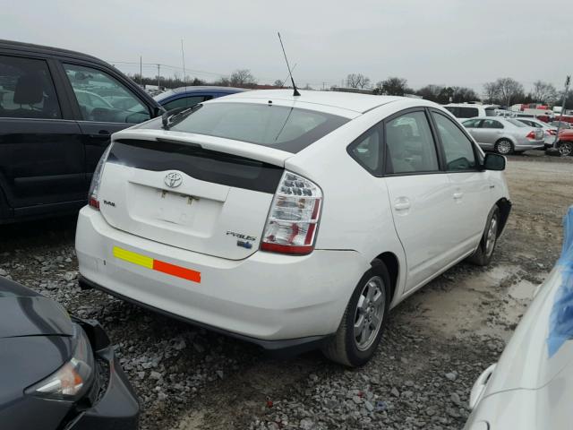 JTDKB20U797891815 - 2009 TOYOTA PRIUS WHITE photo 4