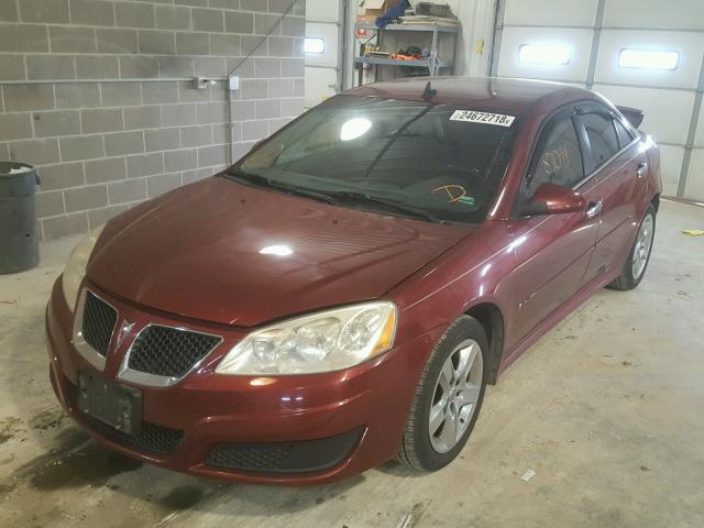 1G2ZA5E00A4118462 - 2010 PONTIAC G6 MAROON photo 2