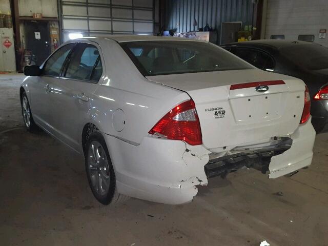 3FAHP0HA3CR344931 - 2012 FORD FUSION SE WHITE photo 3